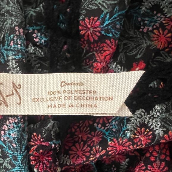 Matilda Jane Shirt Women Large Red Blue Carol Top Crochet Boho Cottagecore - Picture 8 of 9